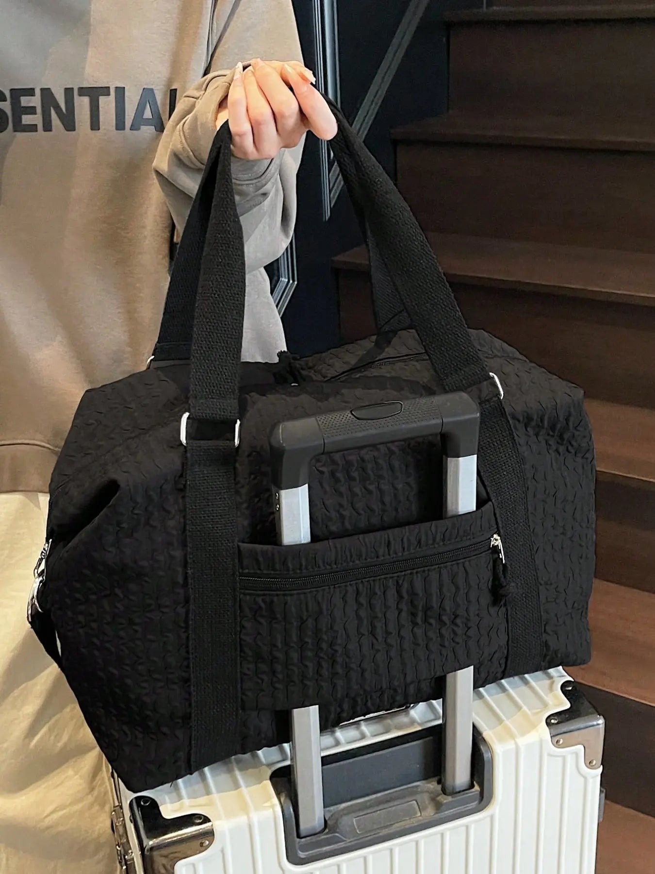Large Capacity Foldable Lightweight Durable Travel Bag, Fashionable Duffel Bag, Travel Duffle Bag, Fashion Handbag for Women, Ideal for Gym Sports and Holiday Trips, Travel Duffels, Travel Duffel Bags