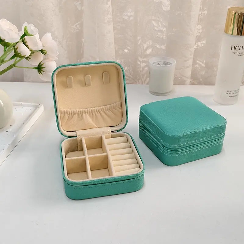 Travel Jewelry Case Travel Jewelry Box Travel Jewelry Organizer Small Jewelry Organizer Box Gift for Girls Women with Mirror Pink